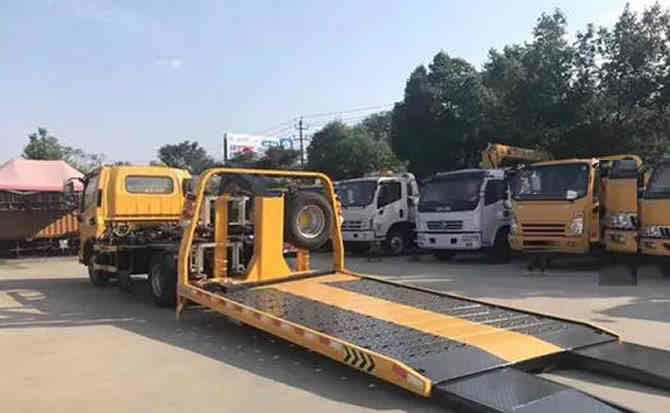 德保汽车中途维修案例